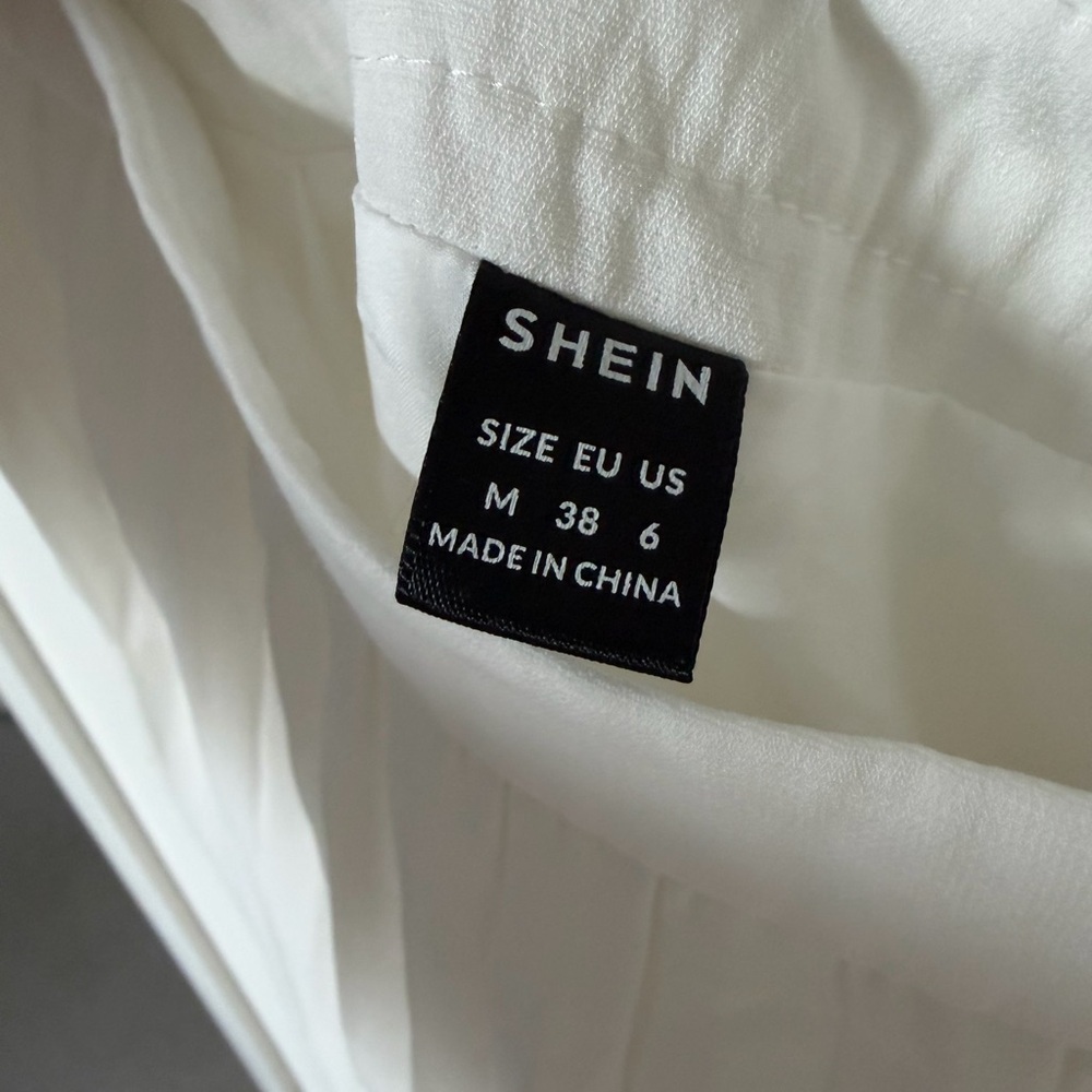 SHEIN White A-Line Pleated Skirt - Picture 3 of 3